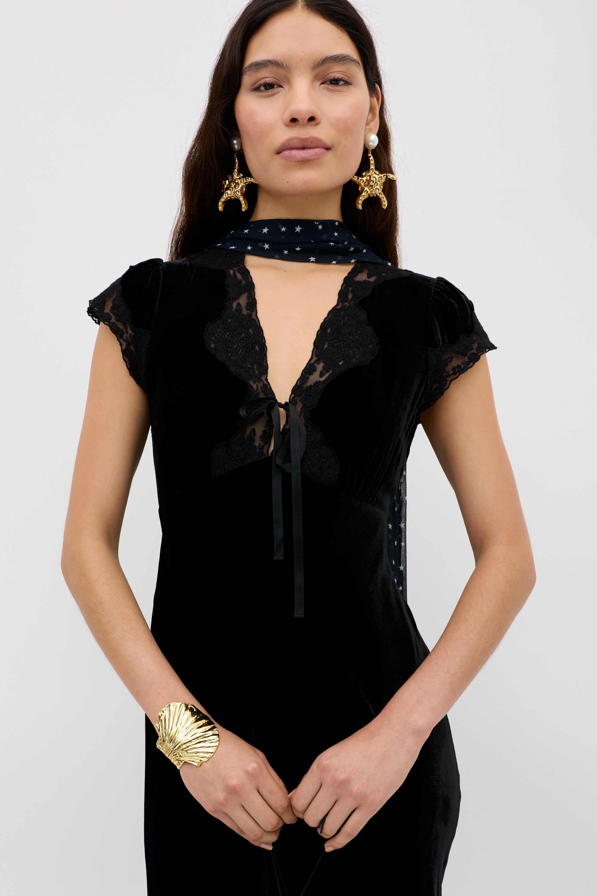 Amari Silk-Velvet Midi Dress in Black | RIXO USA Amari Silk-Velvet Midi Dress in Black | RIXO USA