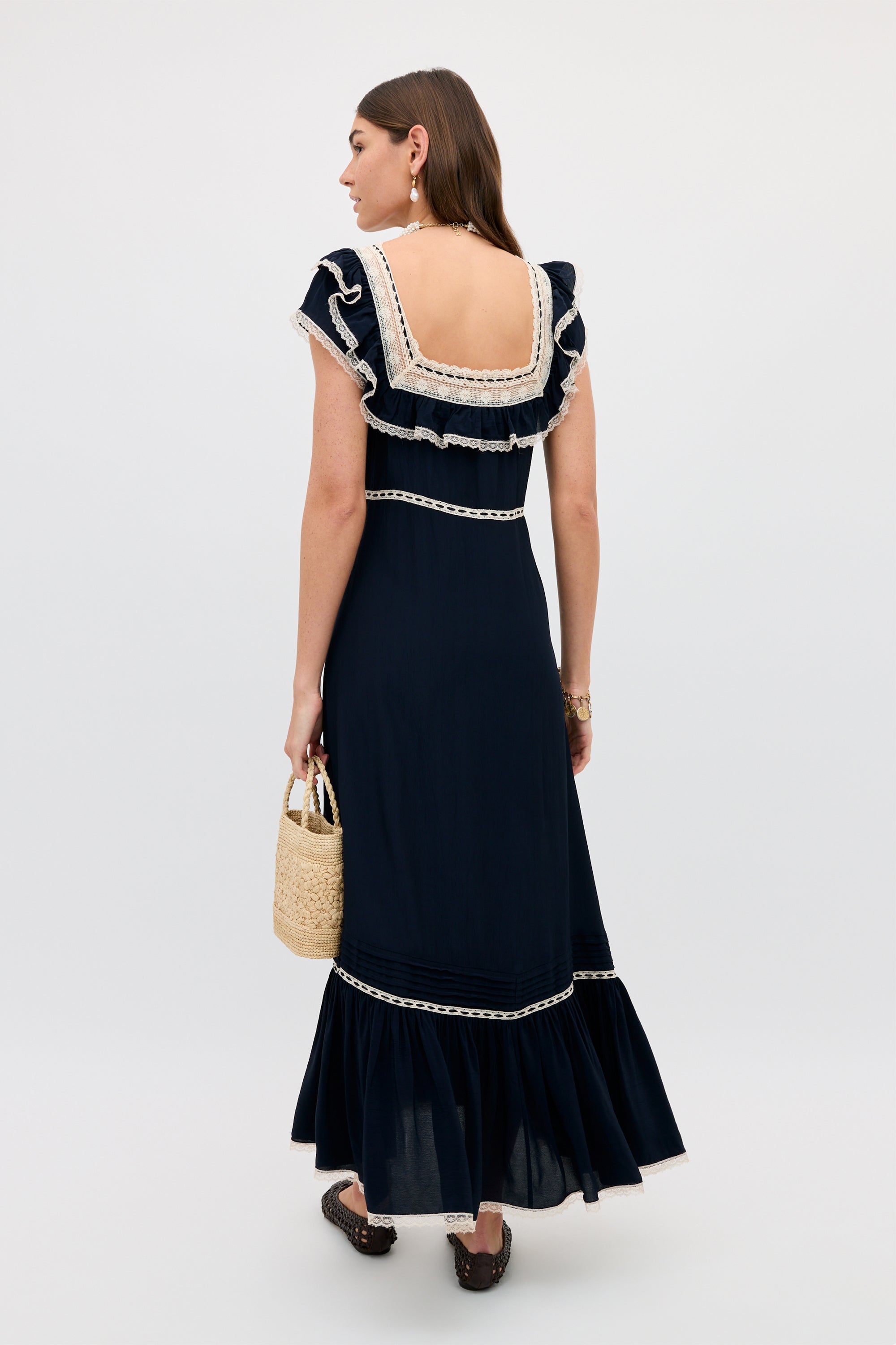 Kendara Embroidered Midi Dress in Deep Navy | RIXO Worldwide ⋆