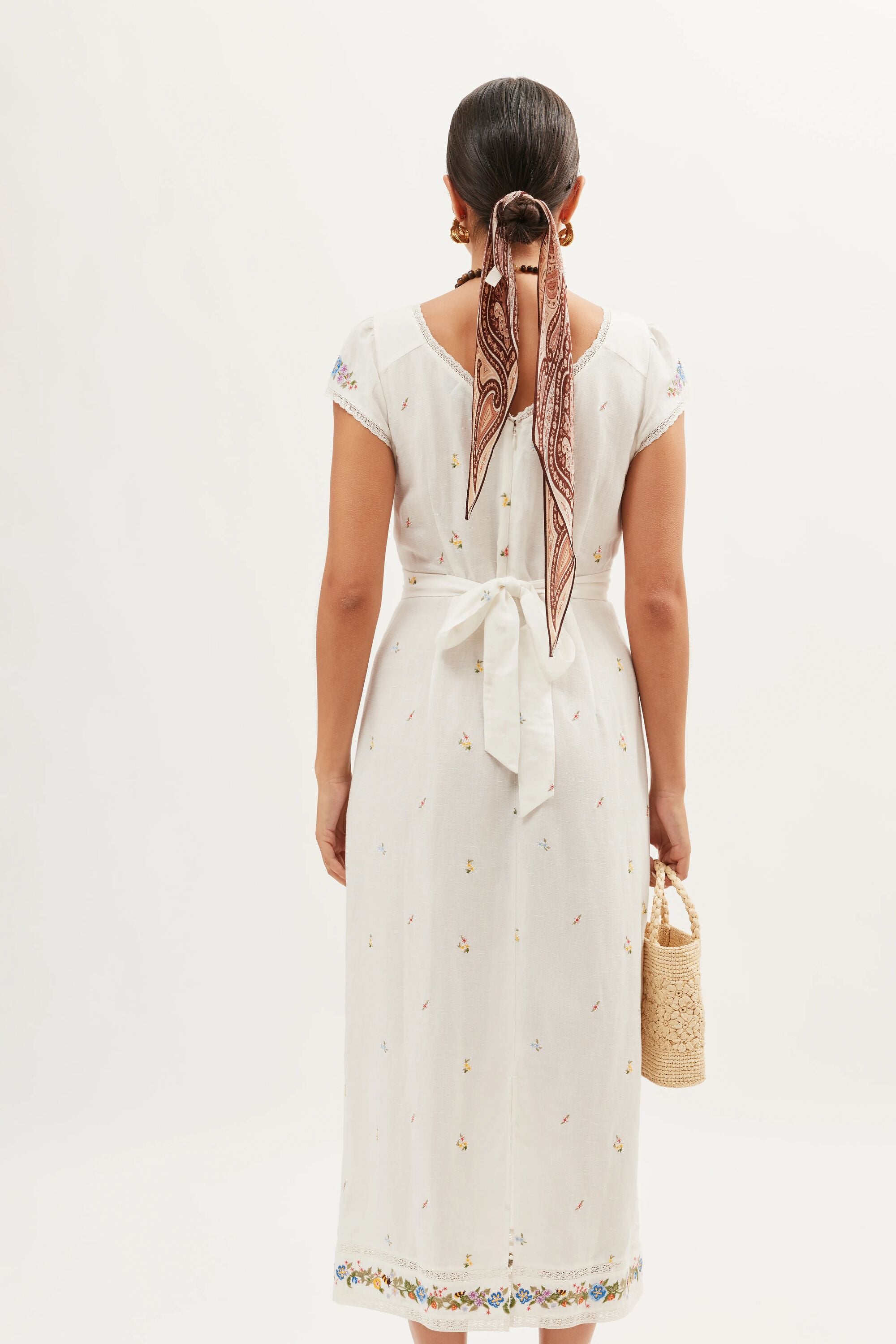 Carey Embroidered Linen Dress in White Meadow Embroidery Ivory