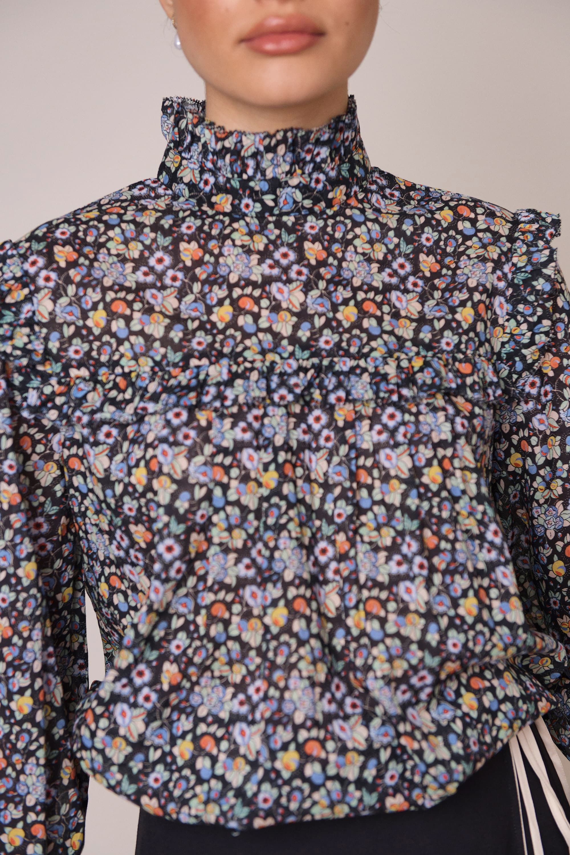 Lucinda Driving Miss Daisy Night RIXO ⋆