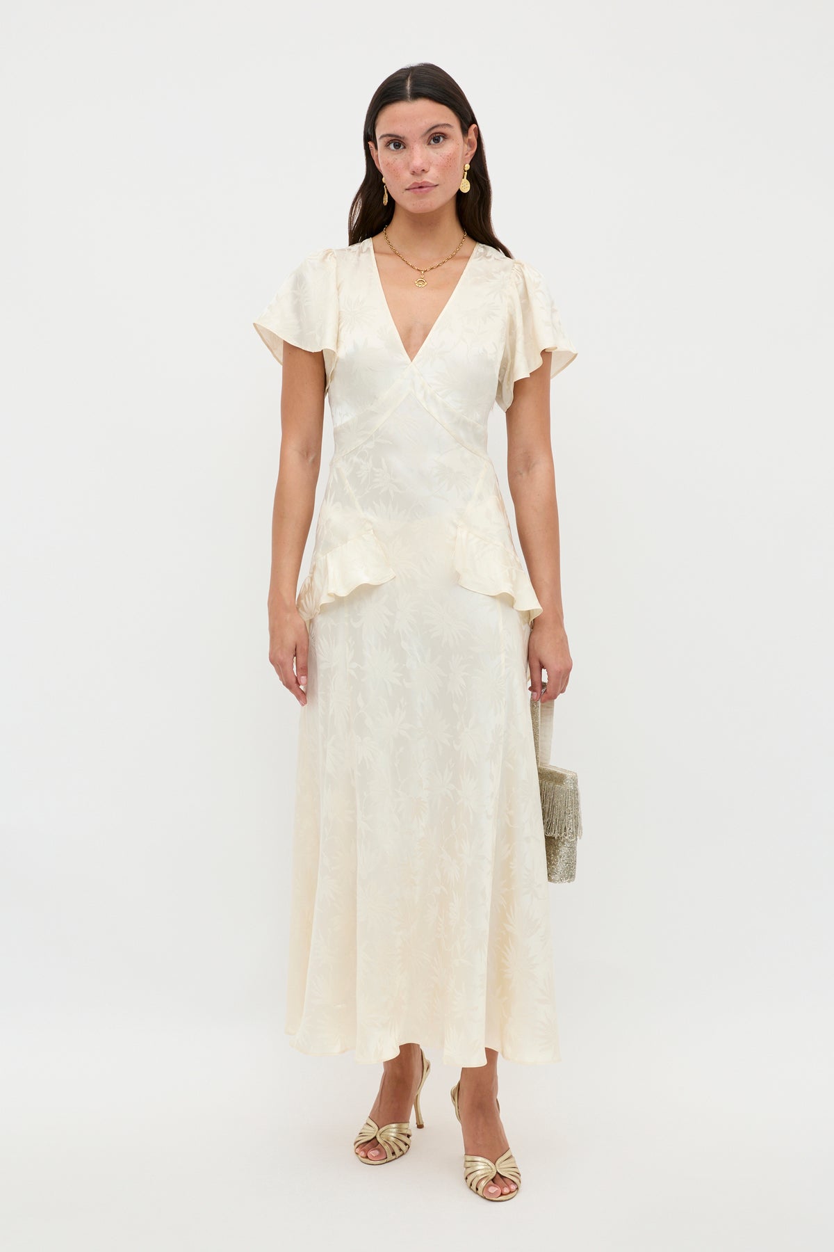 Evie Silk Jacquard Midi Dress in Cream Daisy Jacquard Champagne | RIXO Europe Evie Silk Jacquard Midi Dress in Cream Daisy Jacquard Champagne | RIXO Europe