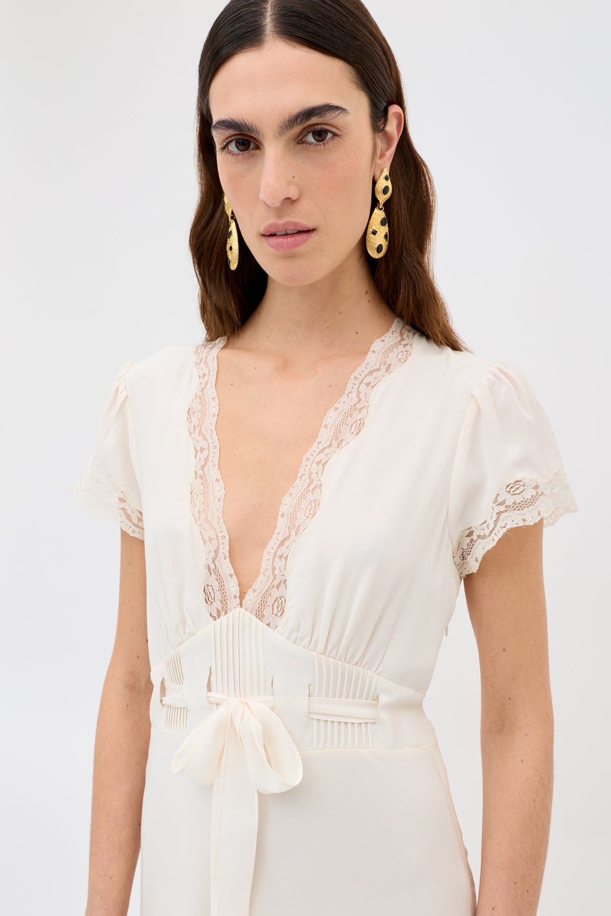 Marlice Silk Midi Dress in Cream Pearl | RIXO USA Marlice Silk Midi Dress in Cream Pearl | RIXO USA