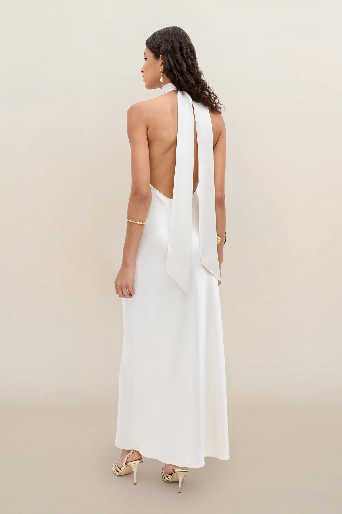 Arista Satin Gown in Ivory Pearl