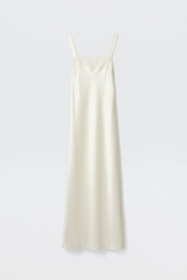 Maybelle -  Ivory
