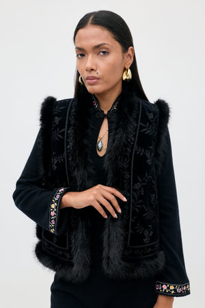 Taletha -  Botanical Vine Embroidery Black