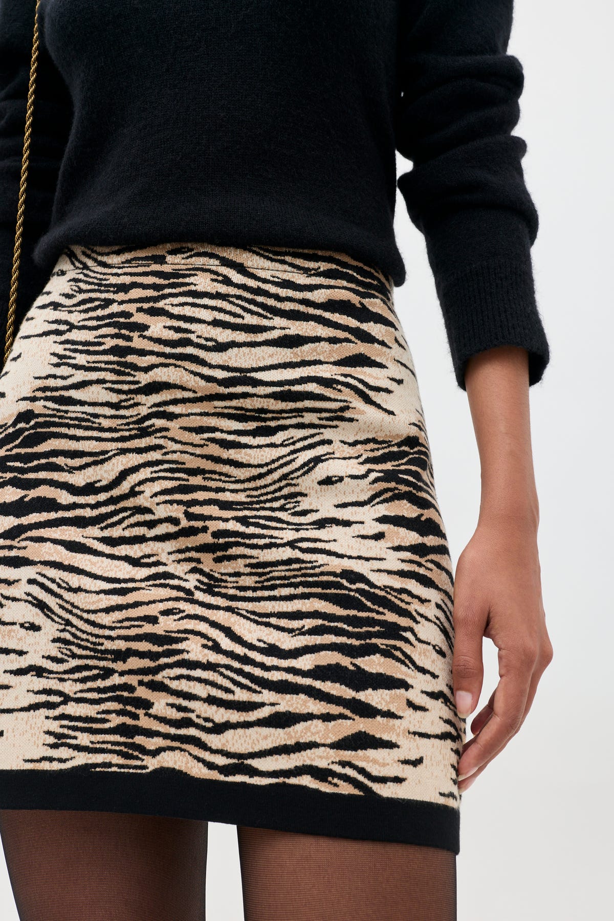 Liesel - Cooper Tiger Beige