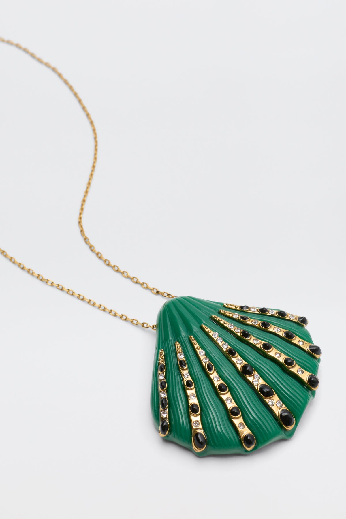 Leanira  -  Green