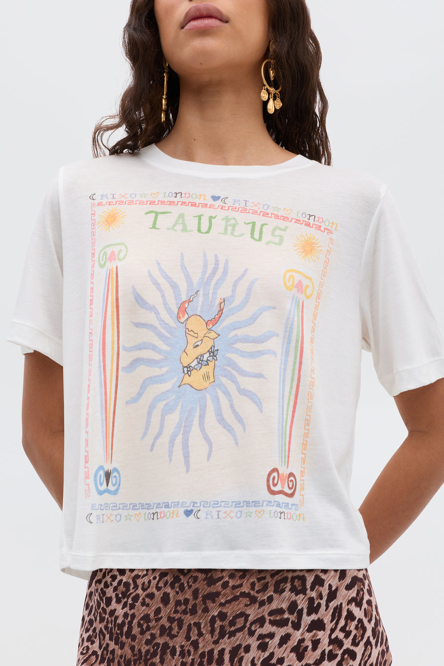 Ria Hand Painted Zodiac T-Shirt in White Taurus | RIXO ⋆