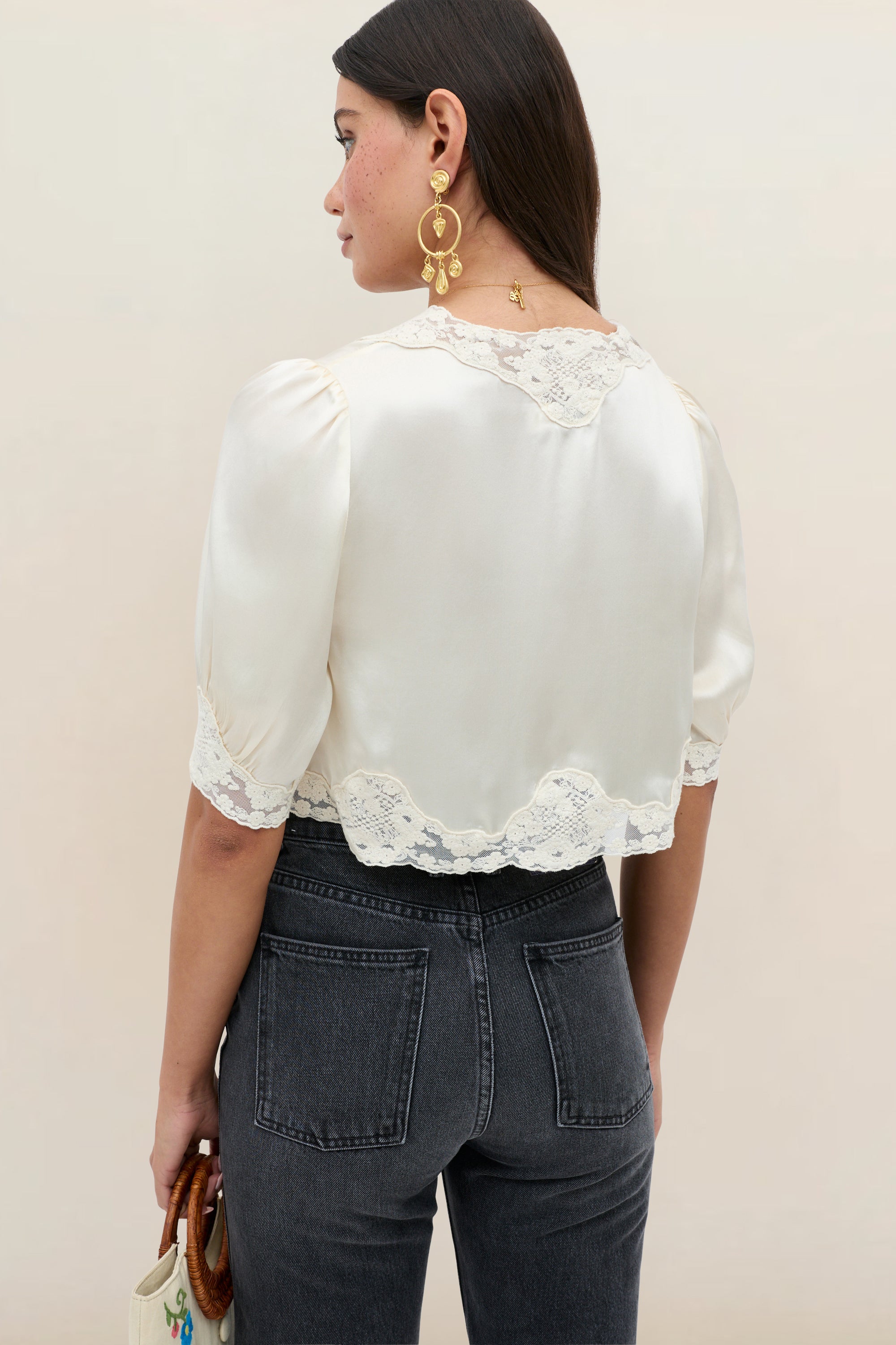 Amara Silk-Satin Top in Cream Champagne | RIXO USA ⋆