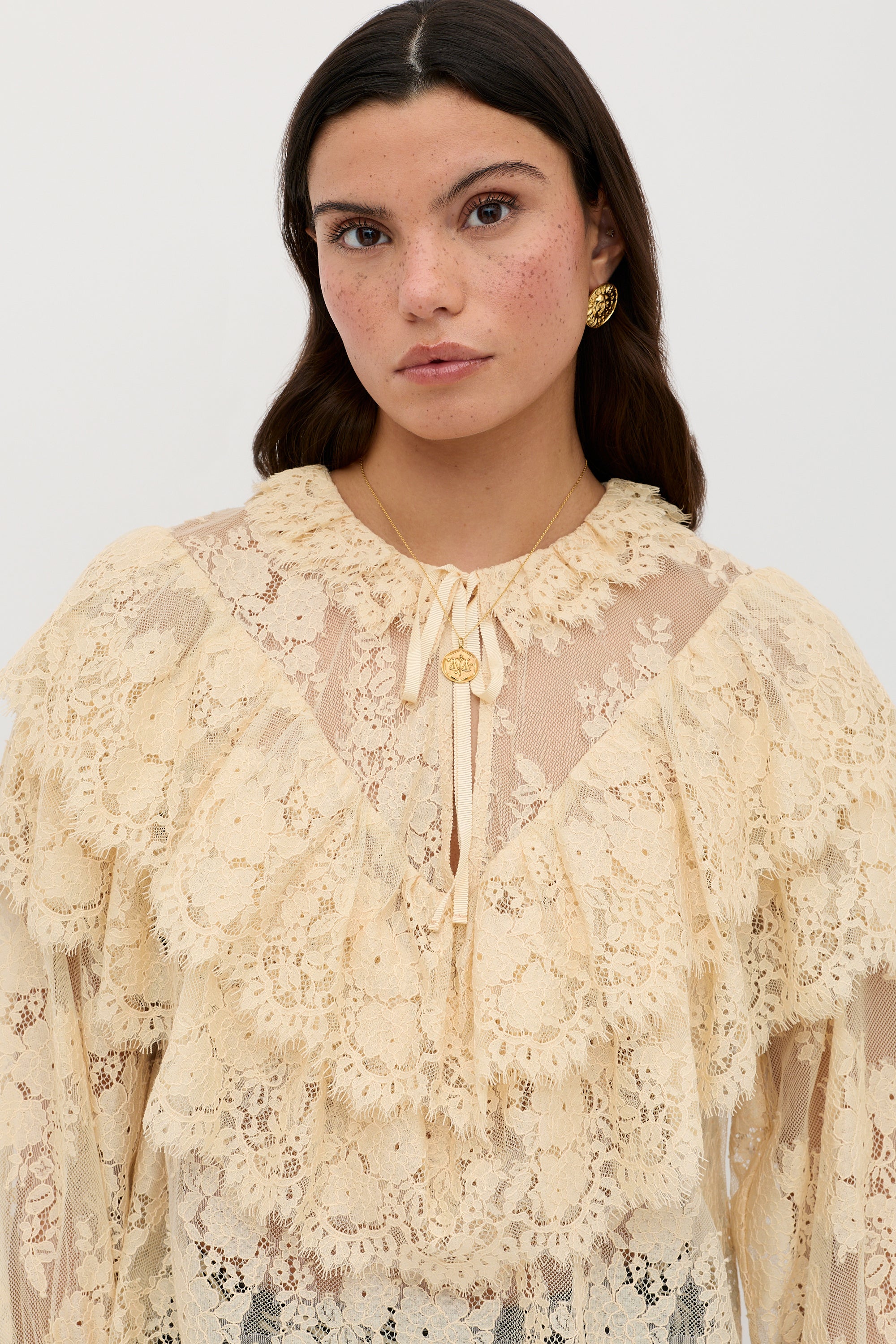 Faryn Lace Top in Vintage Cream | RIXO USA ⋆