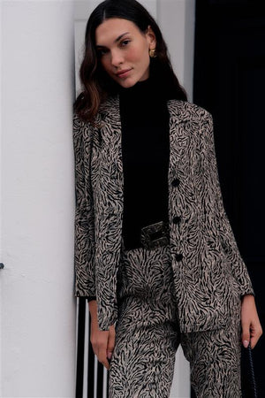 Marselle  -  Sun Leo Tan