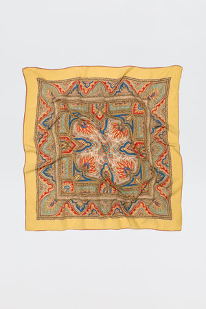 Menno  -  Paisley Golden