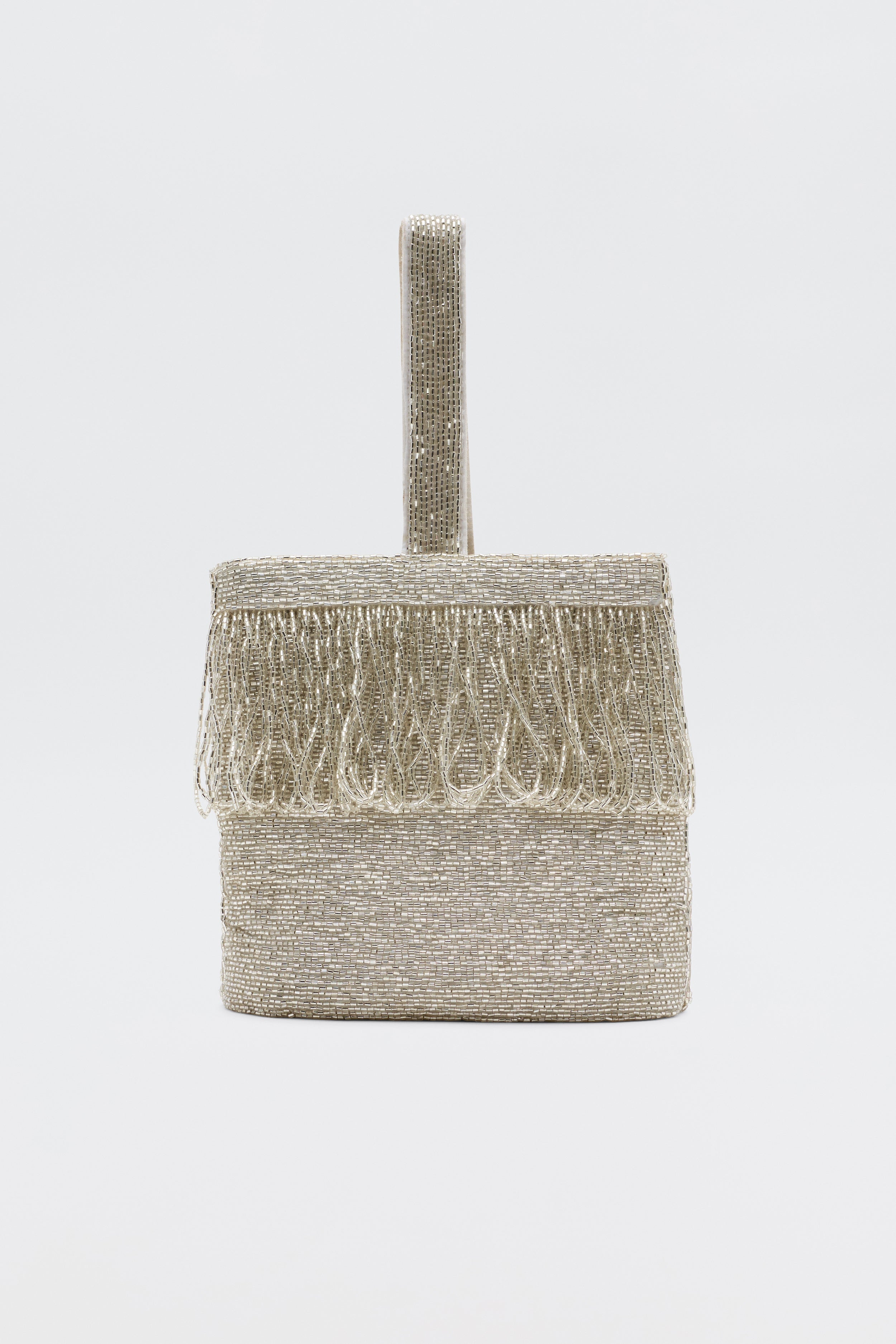 Zenni Beaded Bucket Bag in Silver | RIXO ⋆