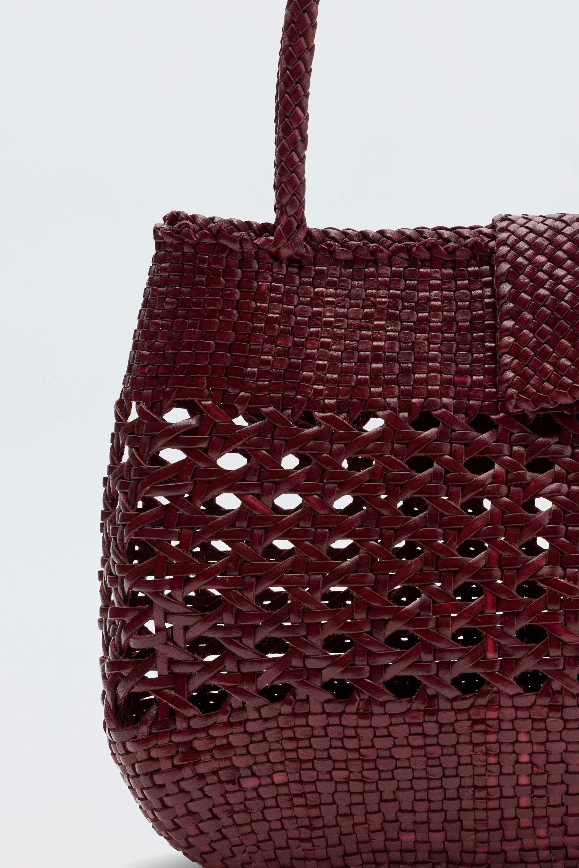 Niamh Leather Bag in Burgundy Bordeaux | RIXO ⋆