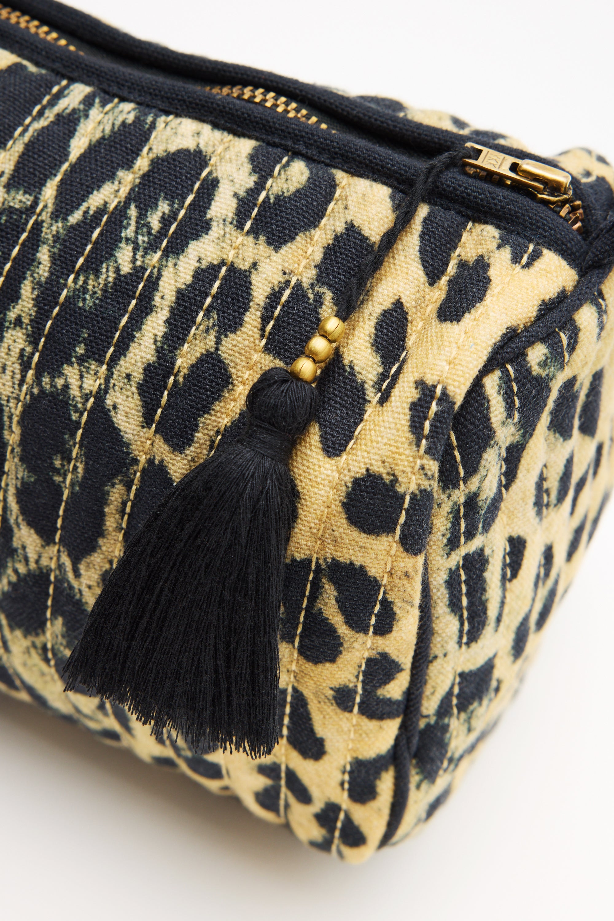 Jadina Cotton Washbag in Nina Leopard Brown | RIXO Worldwide ⋆