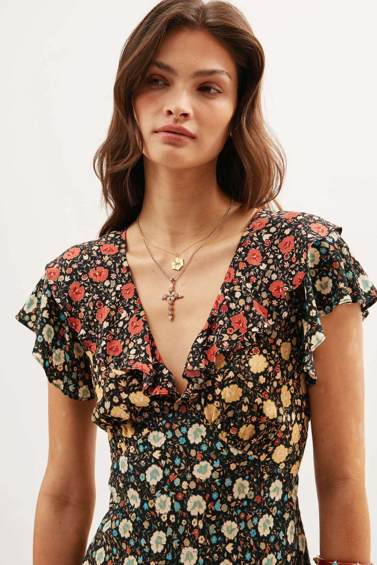 Bethea Midi Dress in Eva Floral Mix Black | RIXO USA Bethea Midi Dress in Eva Floral Mix Black | RIXO USA