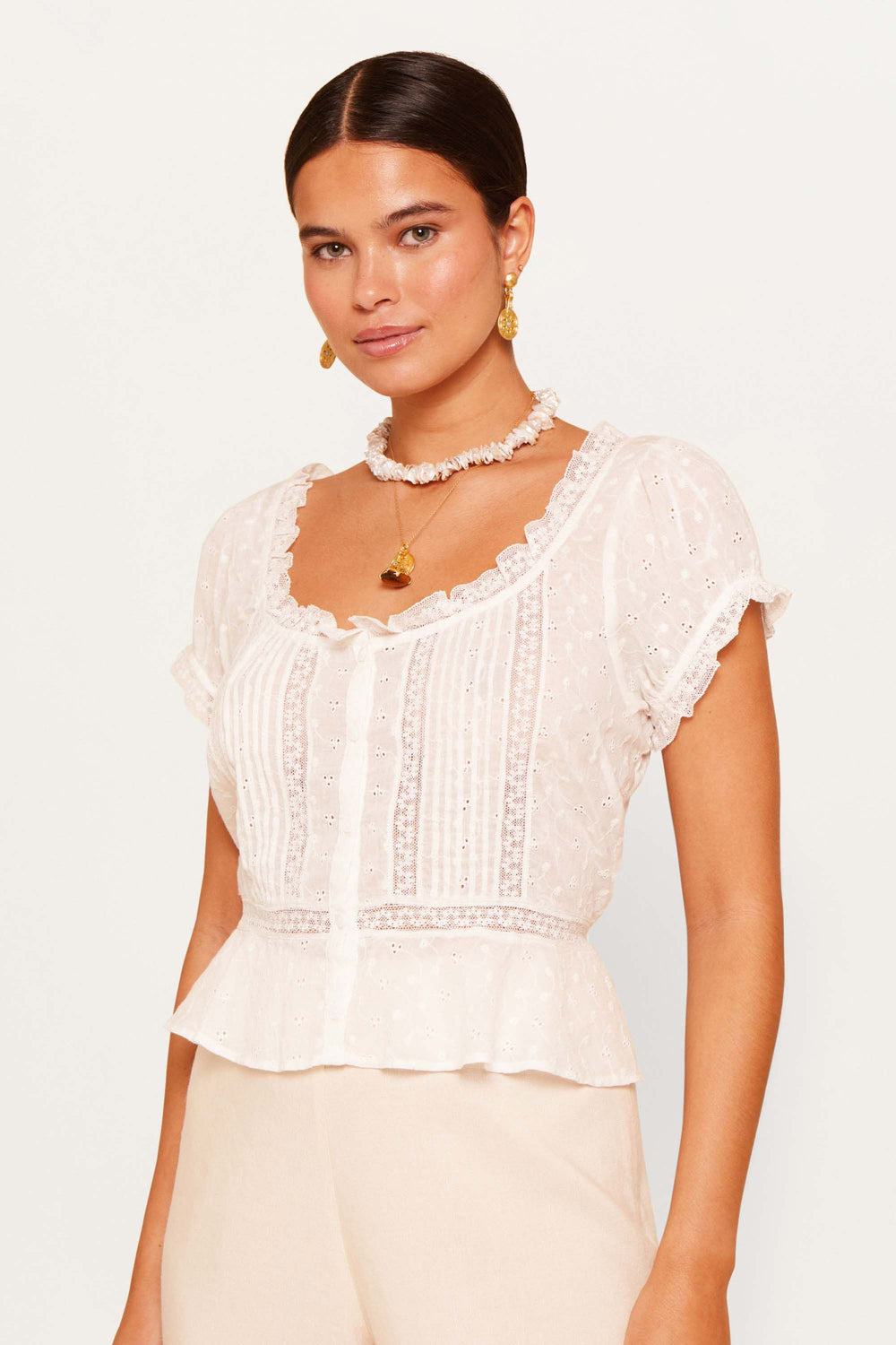 Sandi Cotton Top in White Ivory