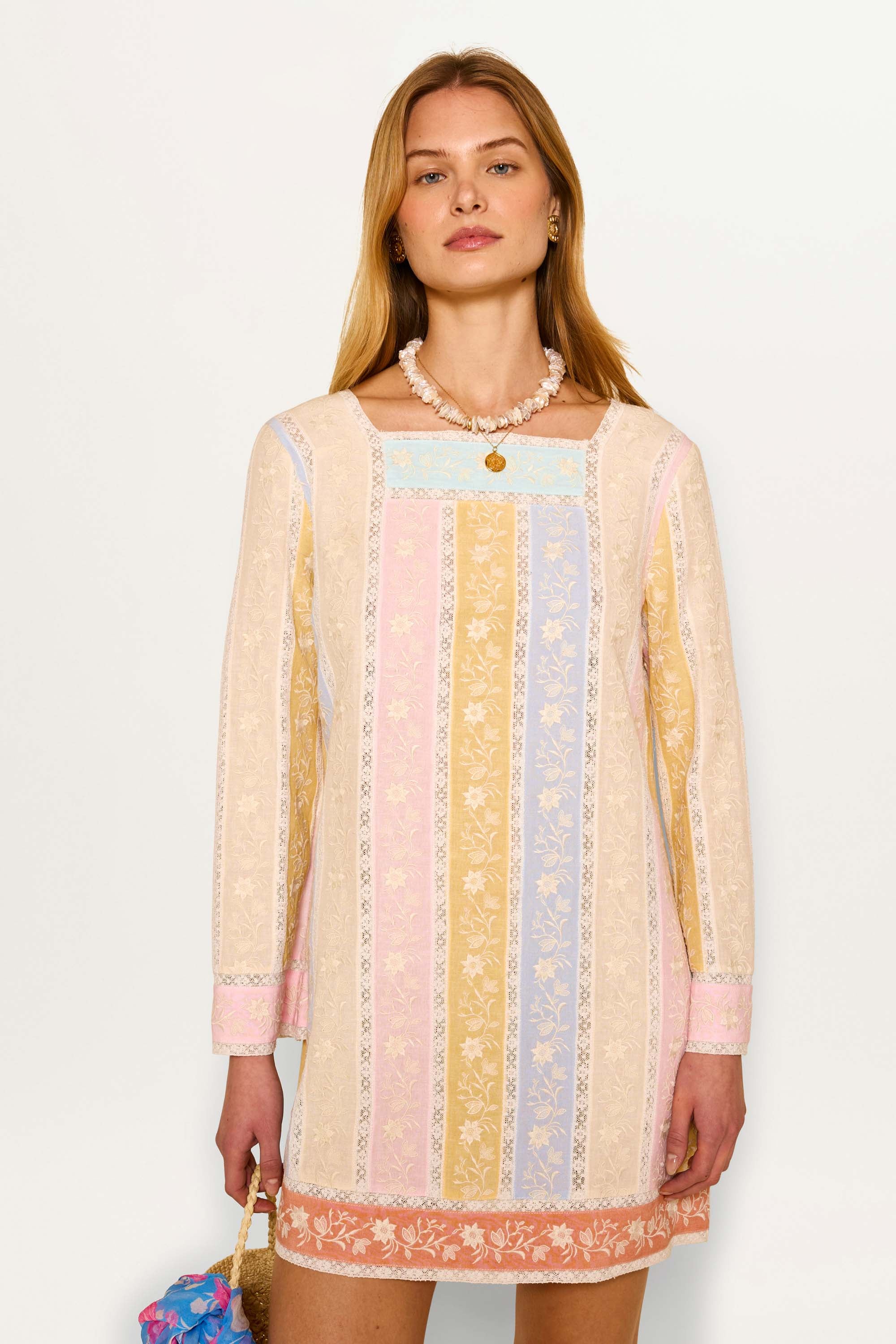 Joane Linen-Blend Embroidery Mini Dress in Multi Daisy Trail