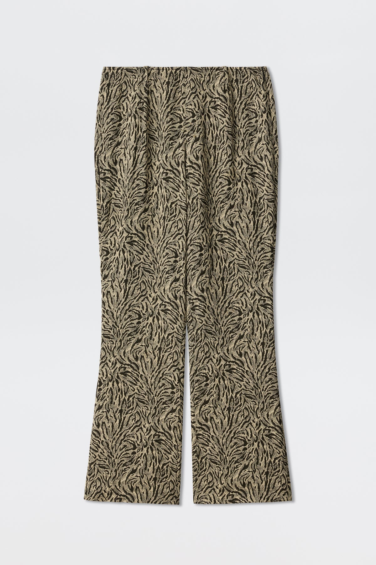 Olwen  -  Sun Leo Tan