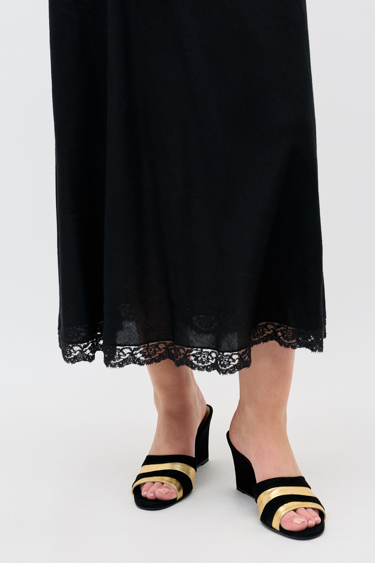 RIXO Alira Suede Wedges Gold RIXO Alira Suede Wedges Gold