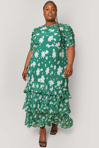 Thumbnail for extended-sizing-capsule,Evelyn Tiered Midi Dress