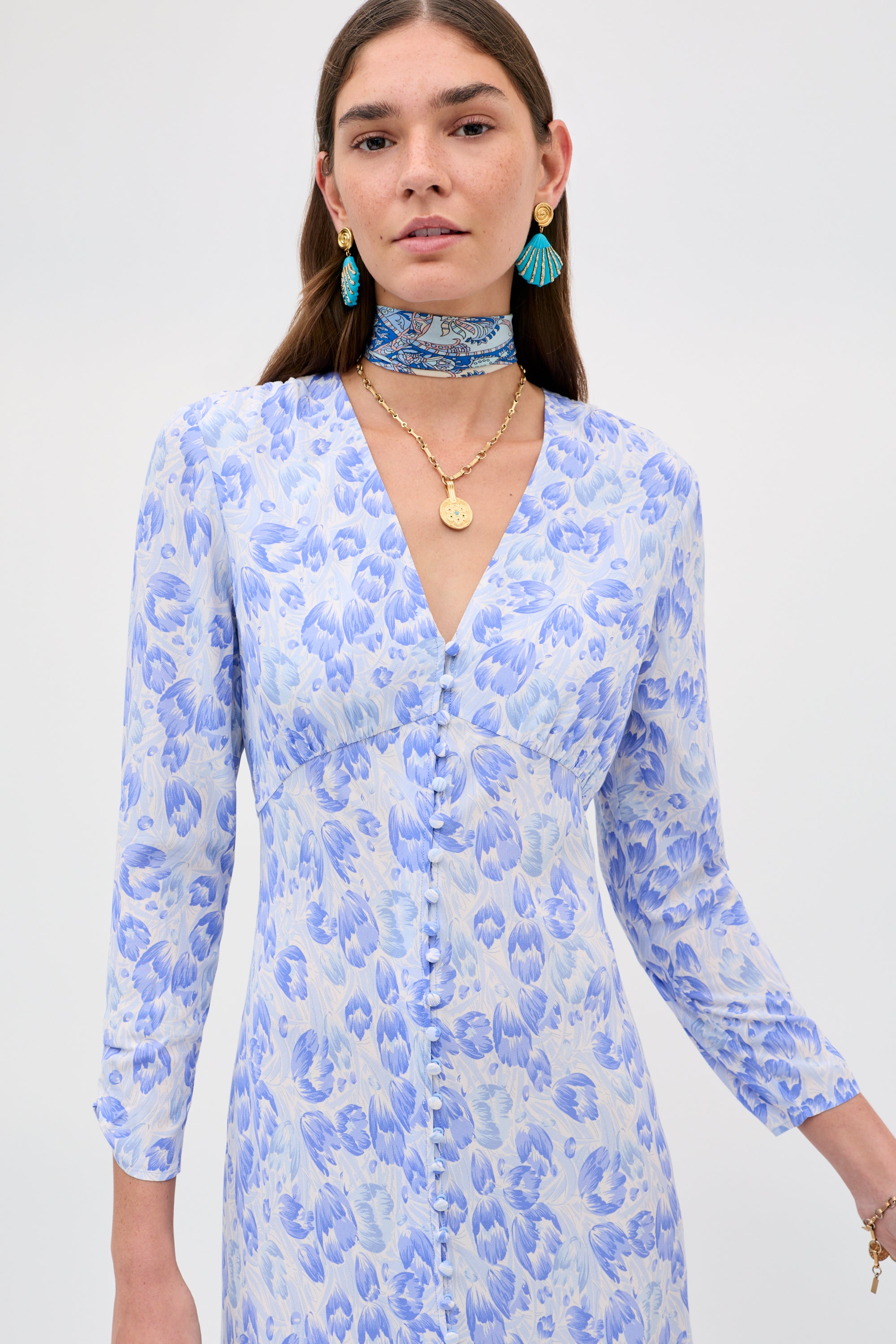 Katie Midi Dress in Tulip Fields Cornflower Blue | RIXO USA ⋆ Katie Midi Dress in Tulip Fields Cornflower Blue | RIXO USA ⋆