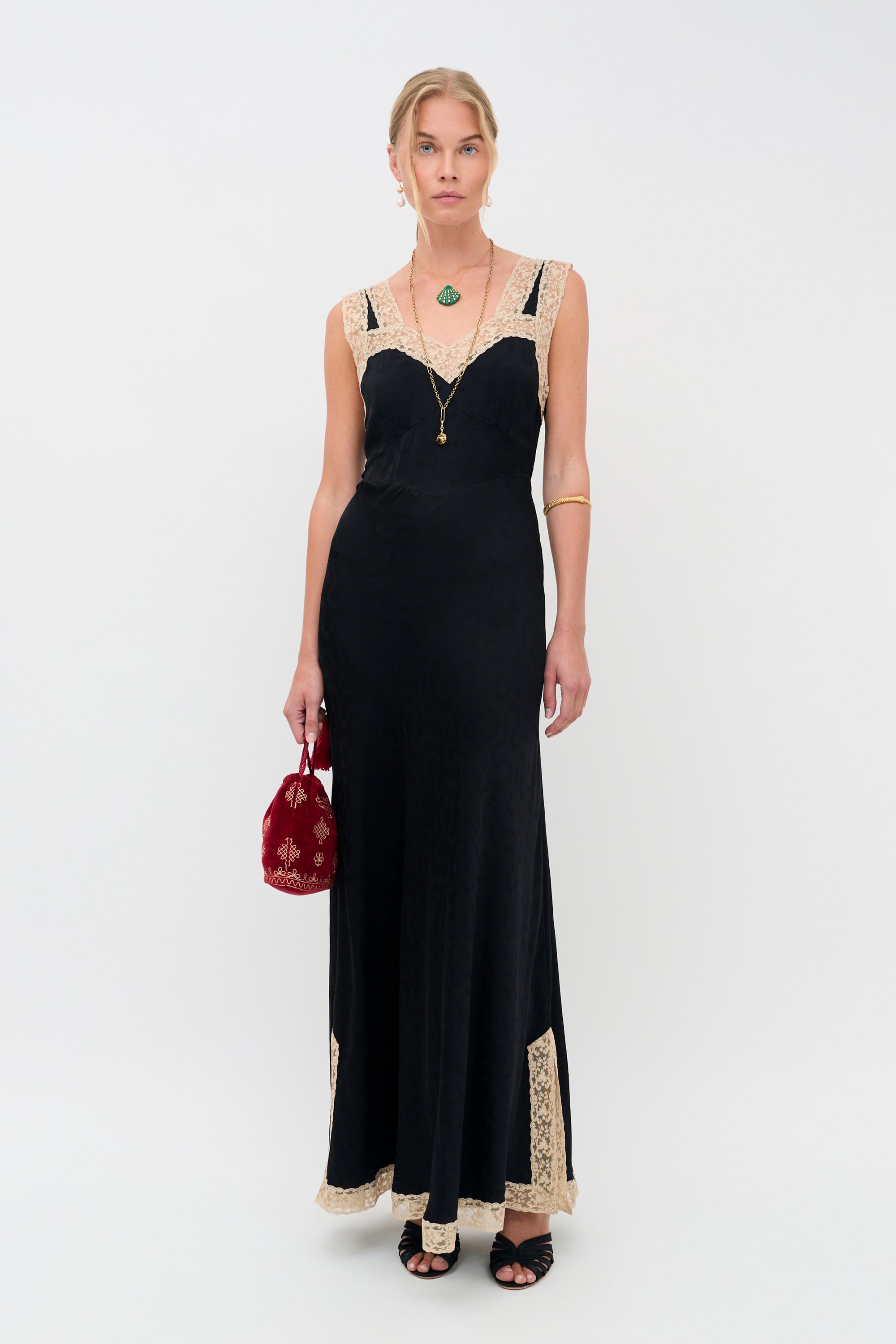 Floral Trail Jacquard Black