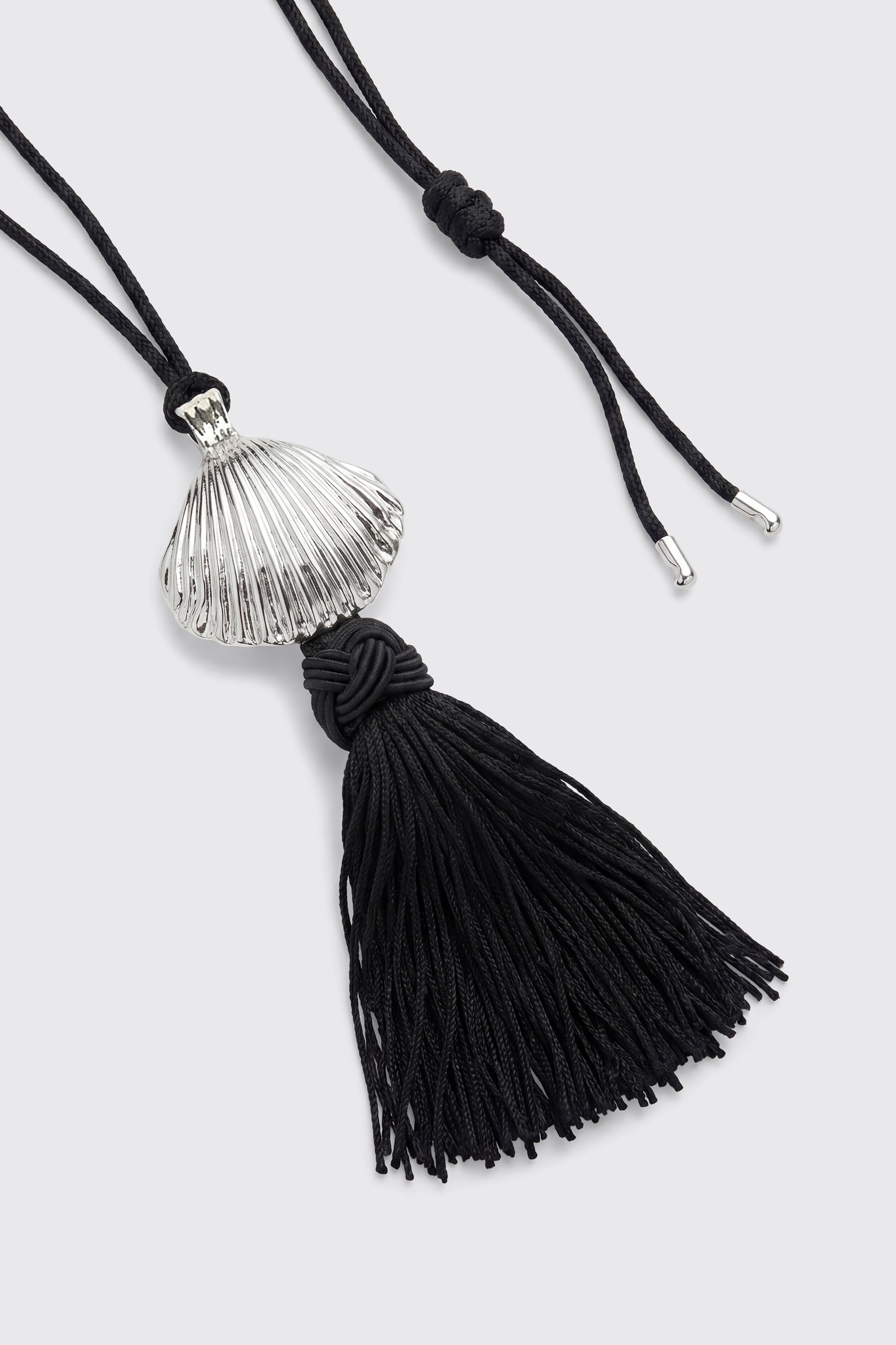 Liana Silver Plated Tassel Necklace in Silver | RIXO ⋆
