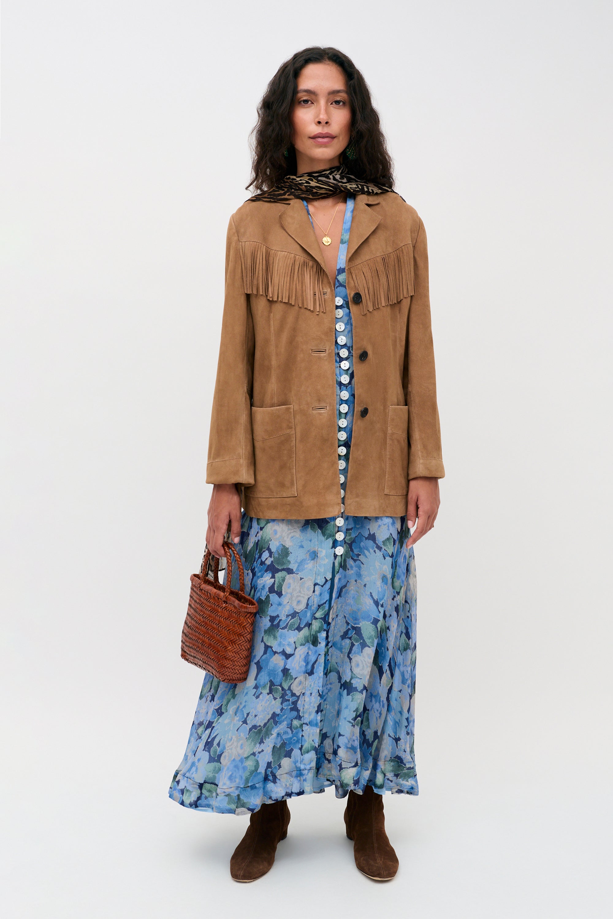 『CLOTH&CROSS クロスクロス』リネンジレ Novara Chiffon Midi Dress in Chelsea Floral Blue | RIXO USA ⋆