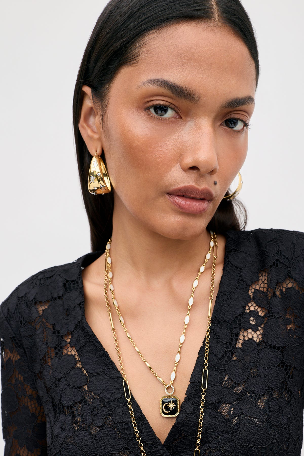Padma - Black