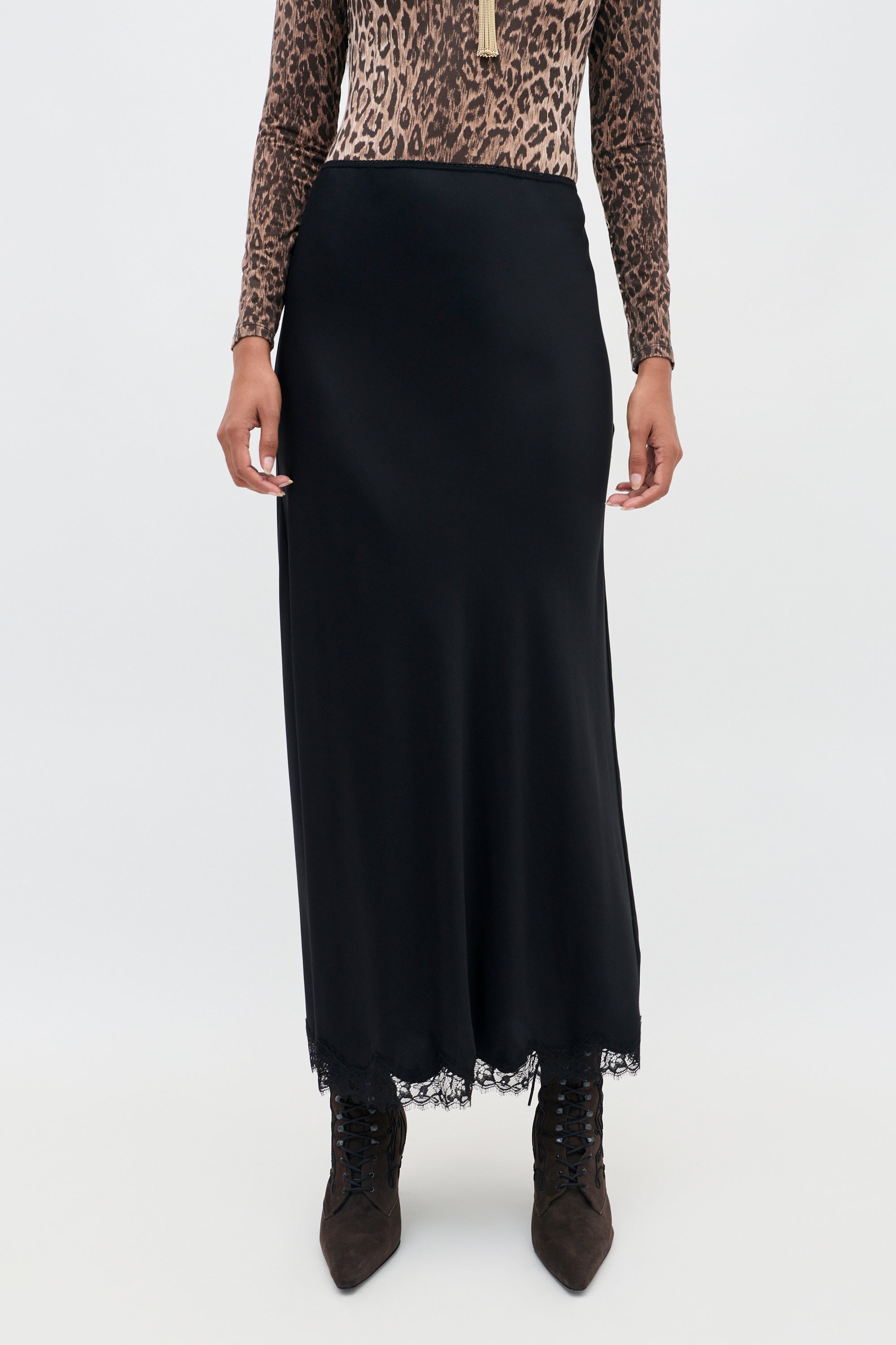 Stassie Satin Midi Skirt in Black | RIXO USA ⋆