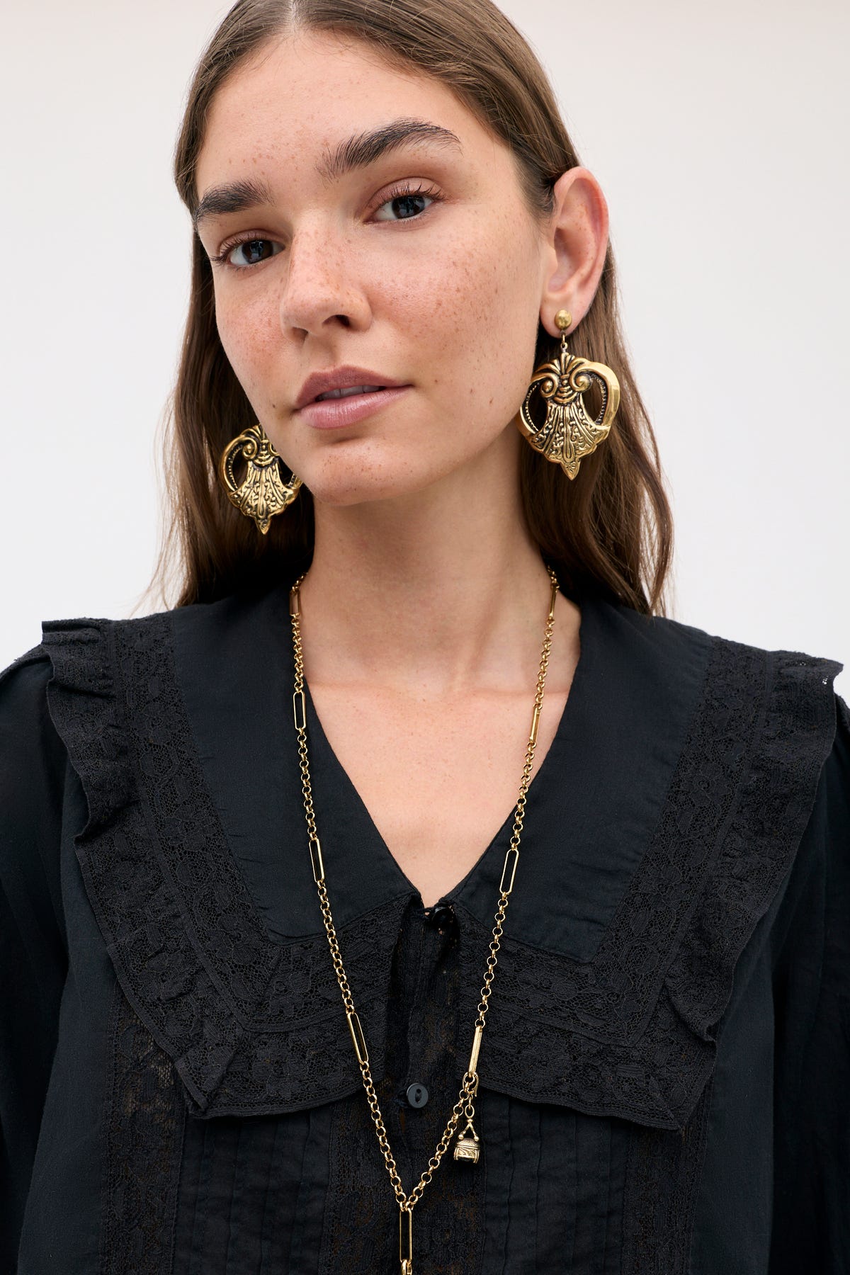 Julieta Earrings Gold