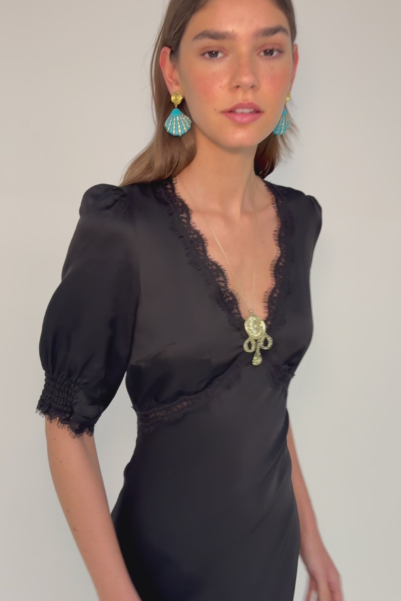 rinna Annina Satin Midi Dress in Black | RIXO ⋆